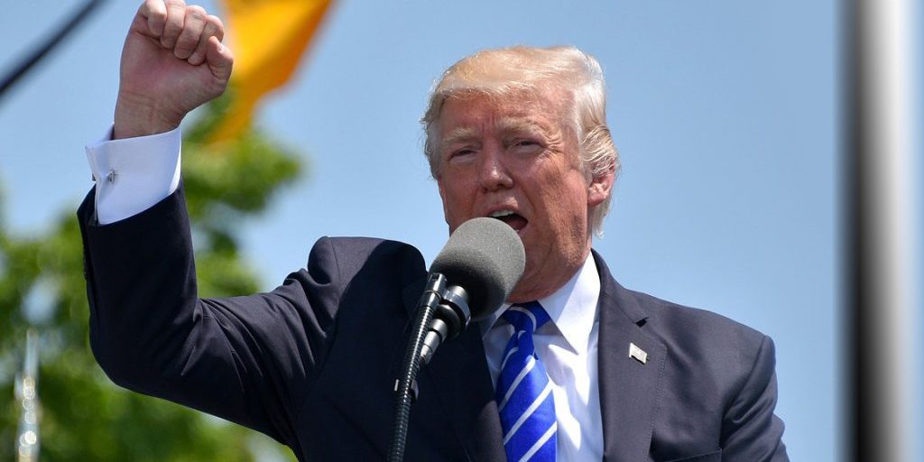 news 1 trump-2546104_1920